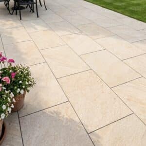 Outdoor Porcelain Tiles - Quarzite Bianco